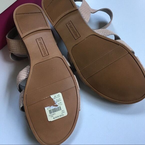 Nib Naturalizer Leather Sandals - Picture 7 of 7